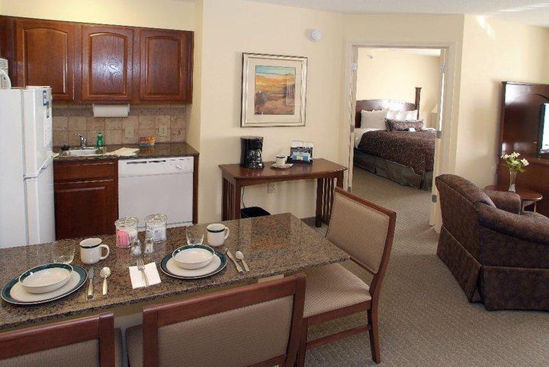 Staybridge Suites Lincoln I-80 Photo