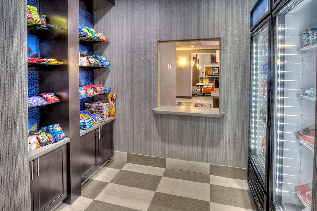 Hampton Inn & Suites Ada Image