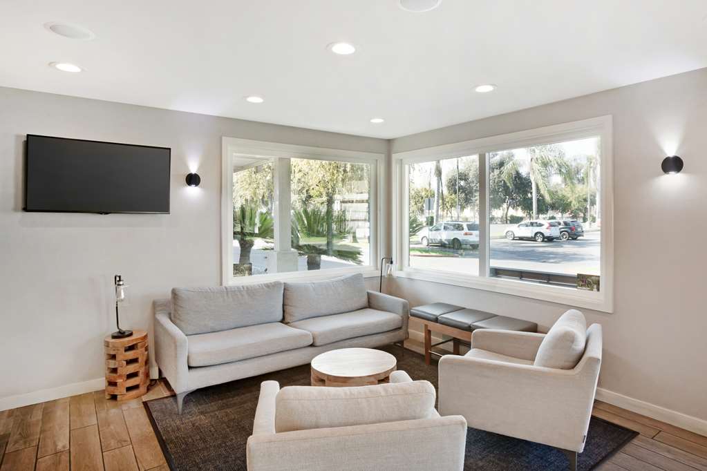 Best Western Shadow Inn Image