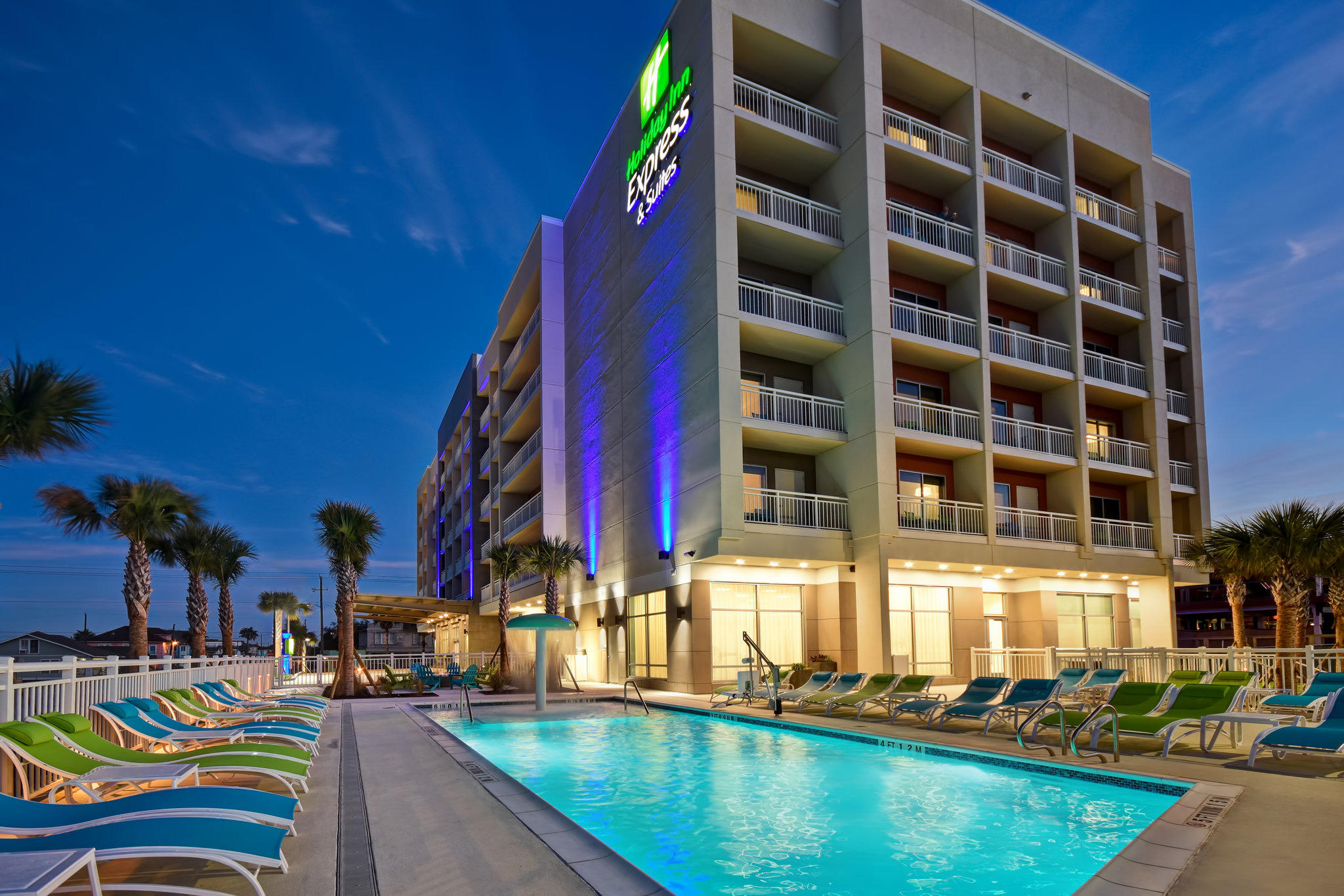 Holiday Inn Express & Suites Galveston Beach Photo