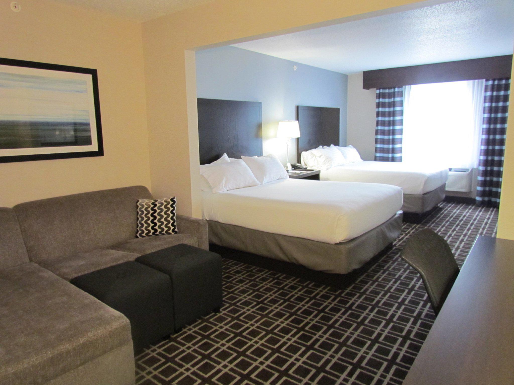 Holiday Inn Express Le Claire Riverfront-Davenport Photo