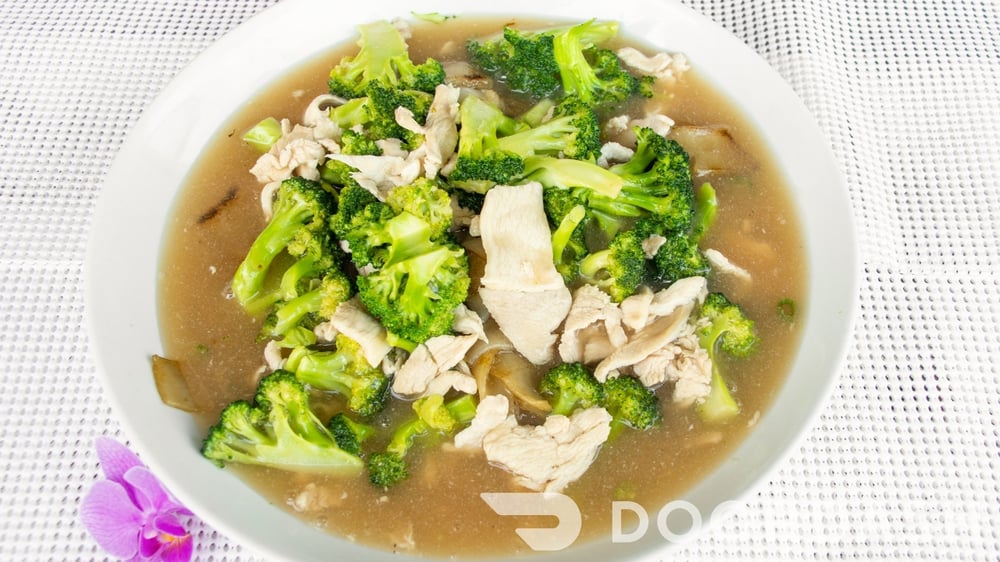 Phad Rard Na (Sen Yai Rard Na)