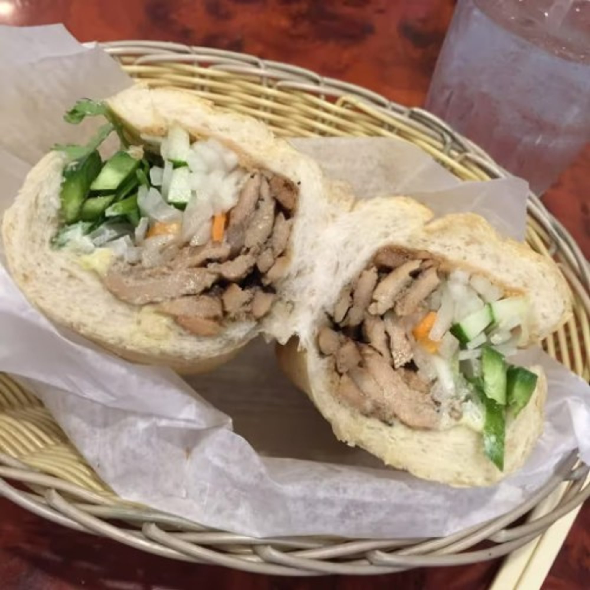Banh Mi Ga Nuong (Grilled Lemongrass Chicken)