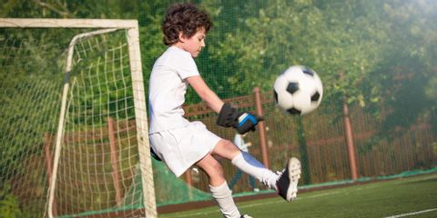 5 Social Benefits of Playing Youth Soccer