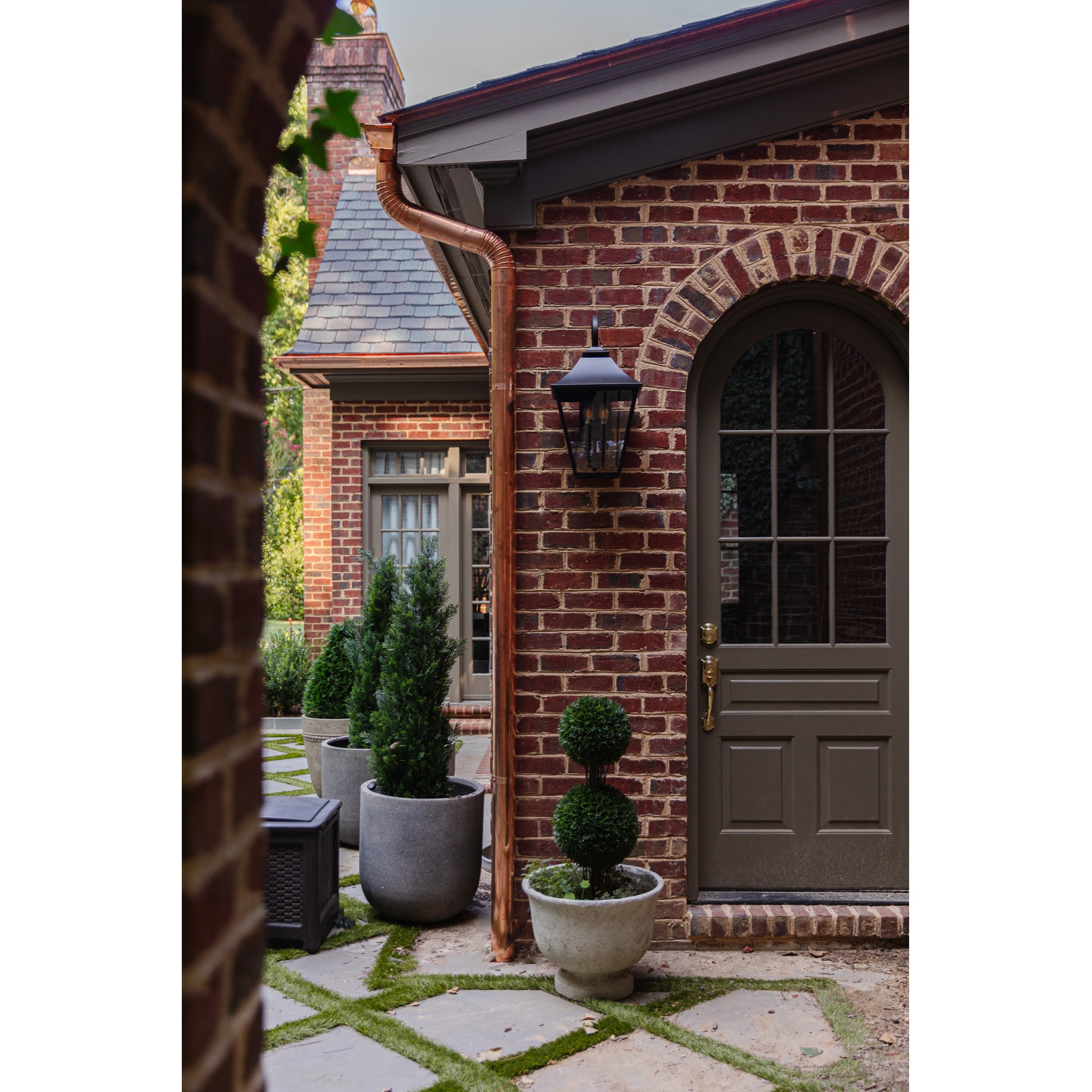 Dugout Roofing Image