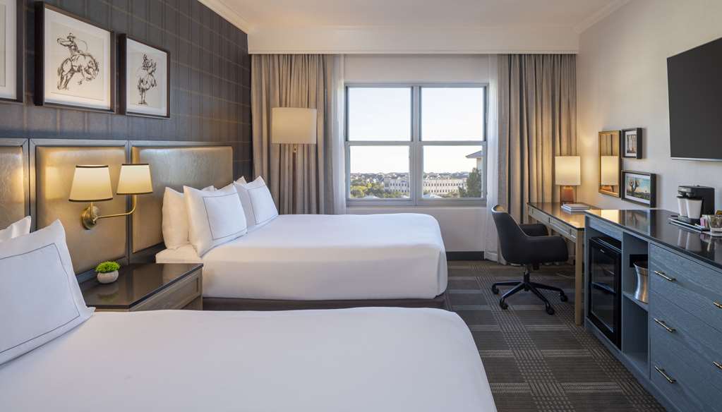 Hilton San Antonio Hill Country Image