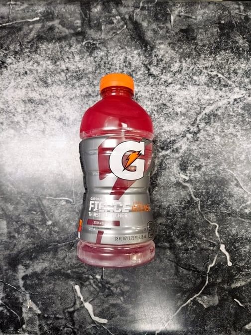 Gatorade Strawberry 28 Ounce