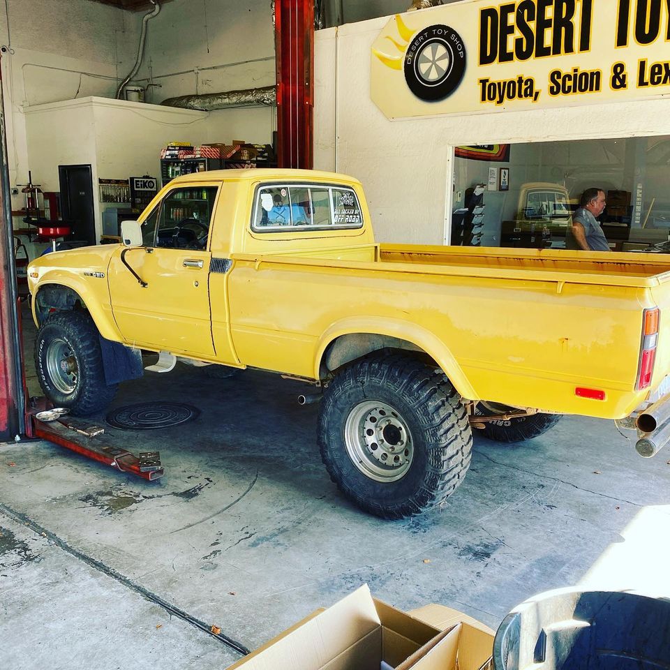 Desert Toy Shop Image