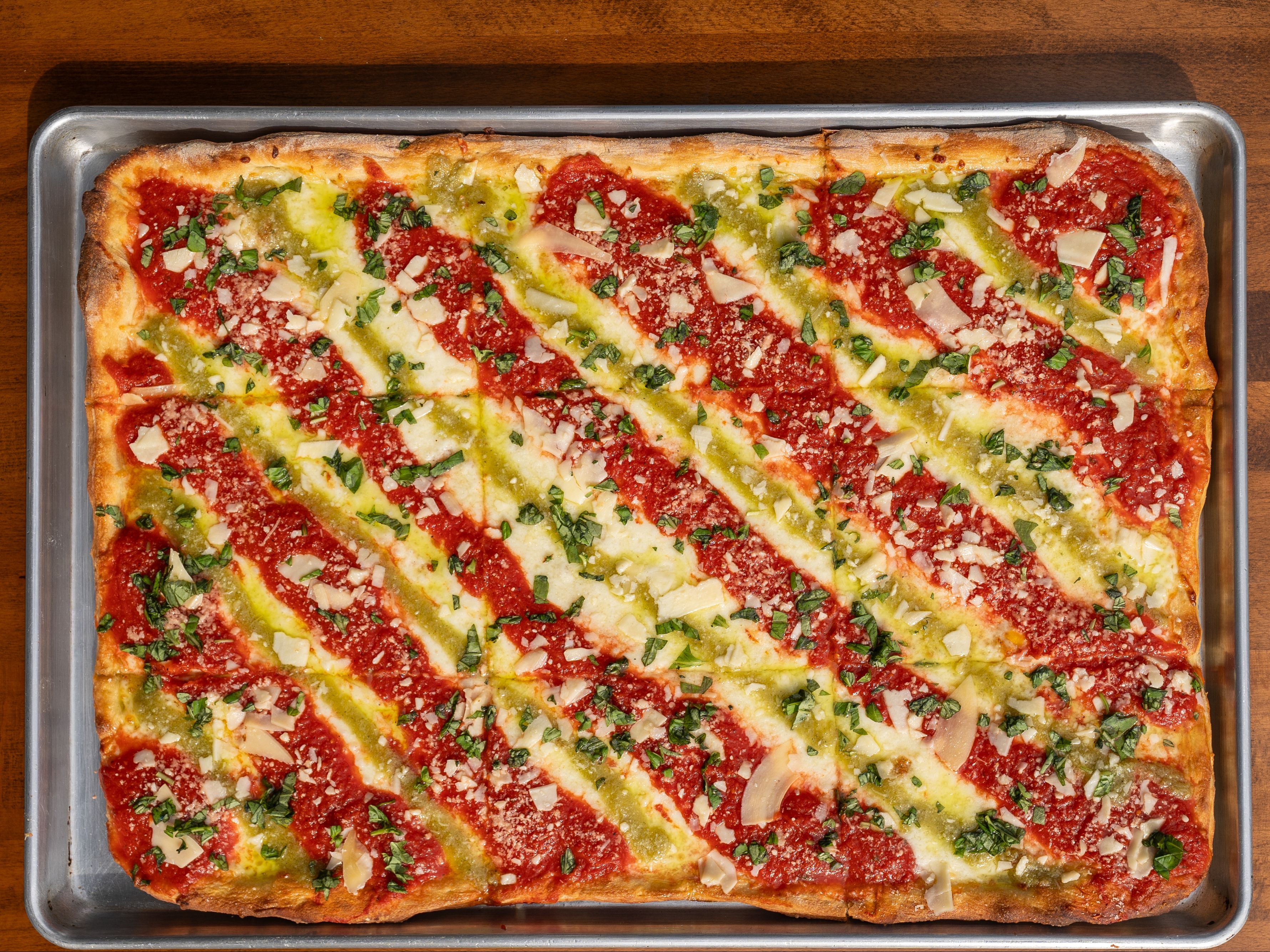 Grandma Pizza (1/2 TRAY)