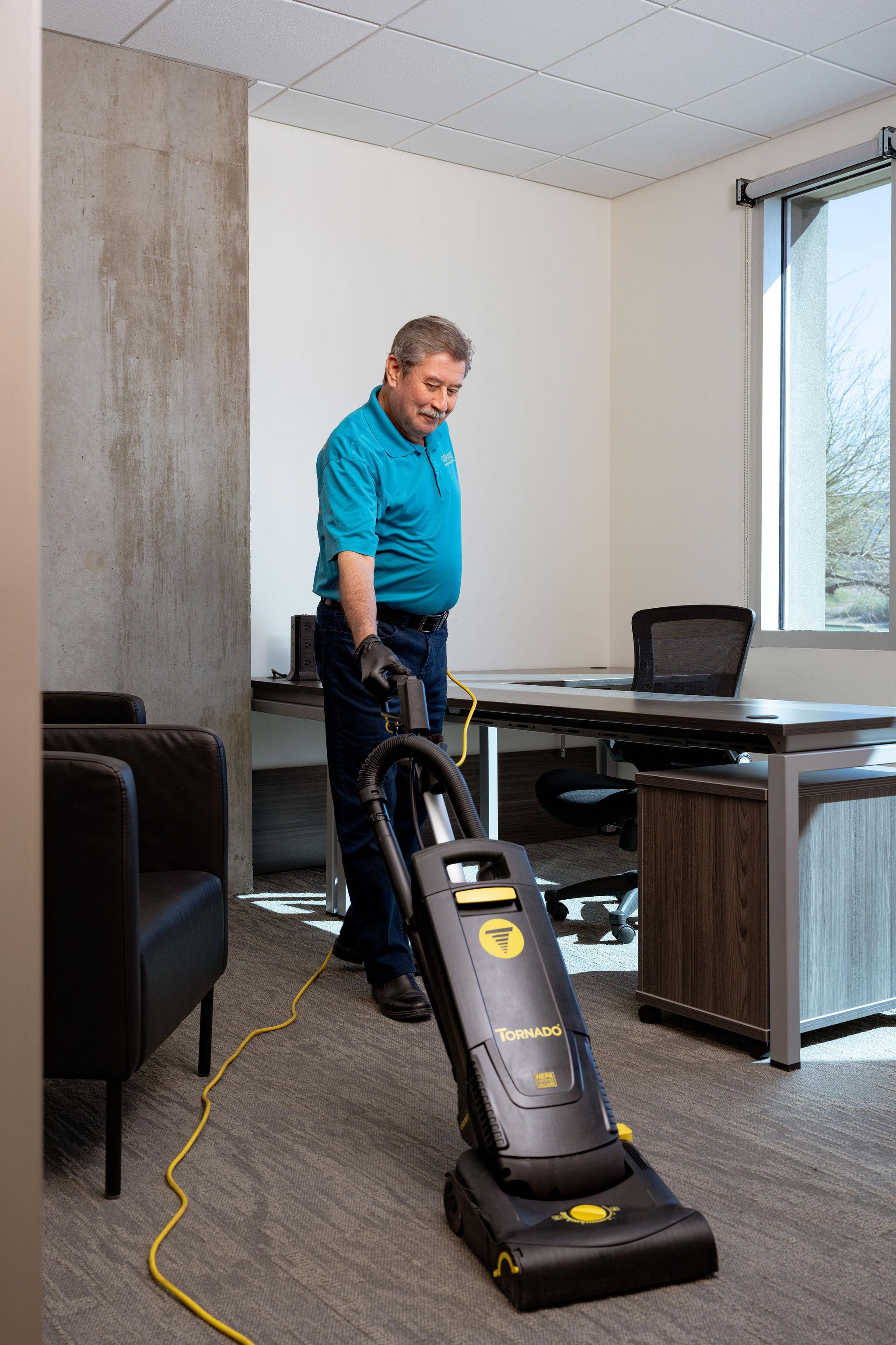 Oranje Commercial Janitorial in Phoenix Image