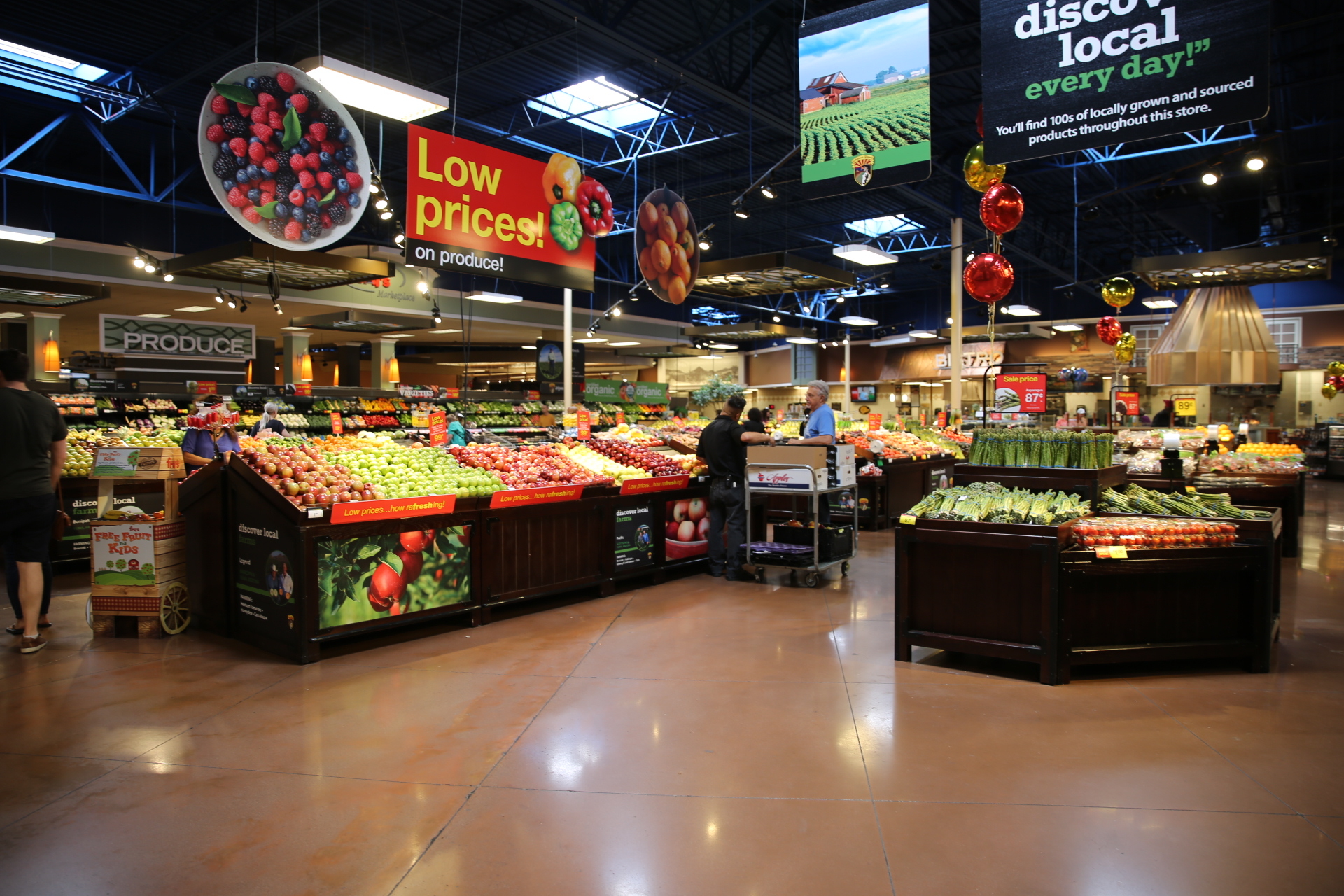 King Soopers Marketplace Photo