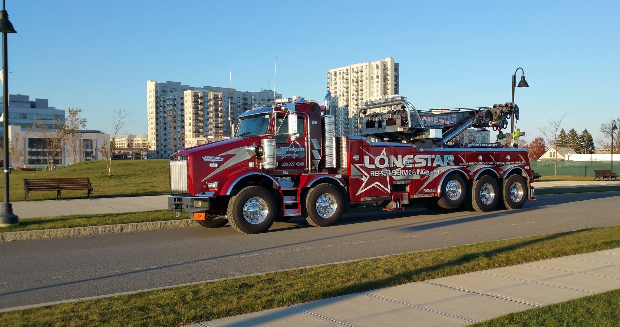 lonestartow.com Lone Star Repair Service (203) 327-4240