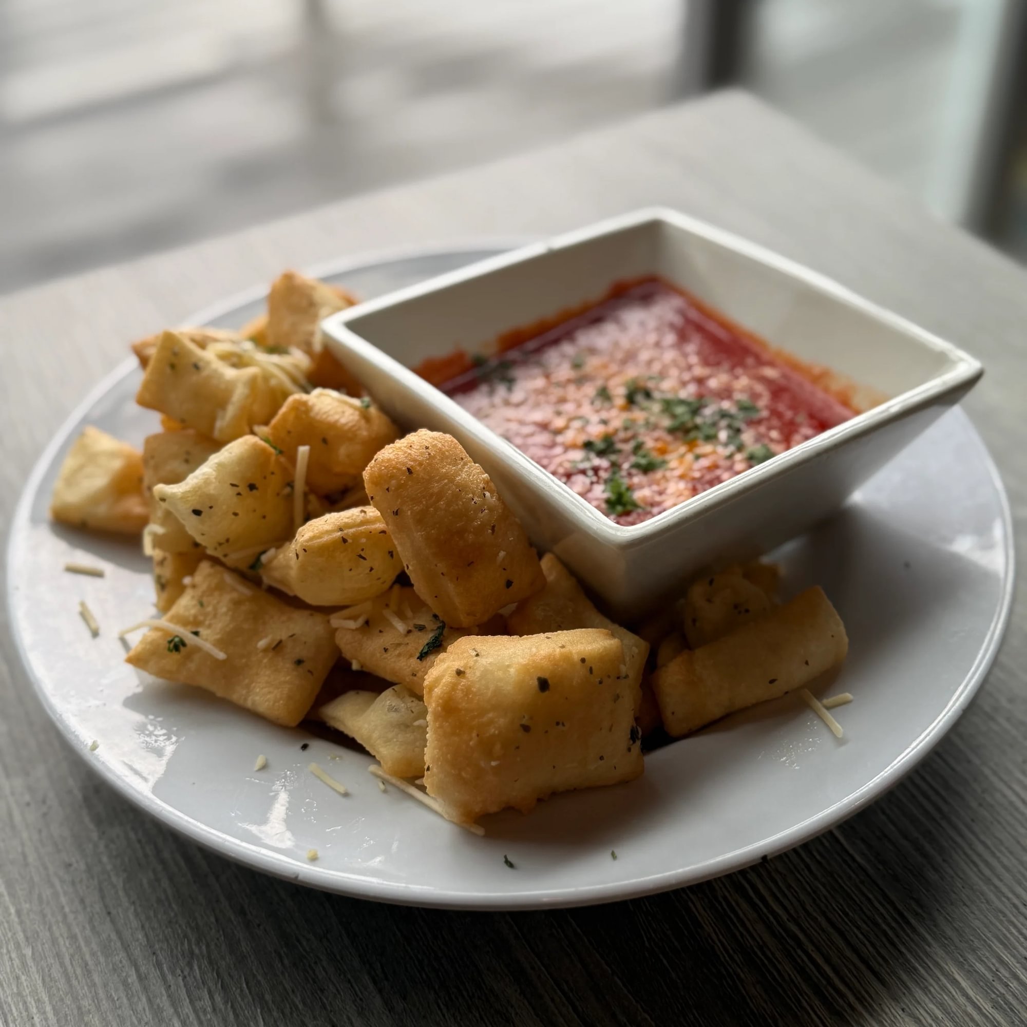 COHO Garlic Bites