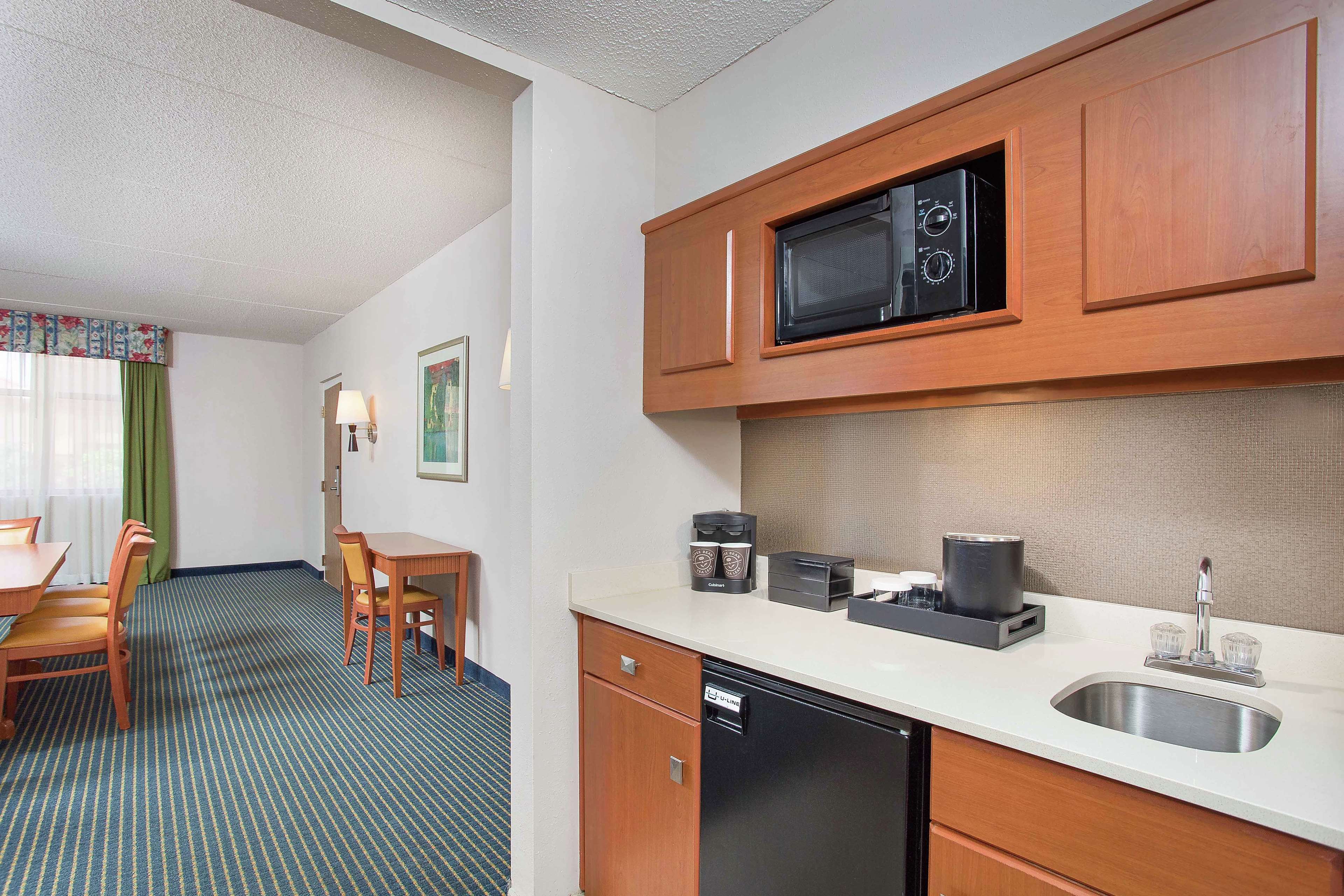 Guest room