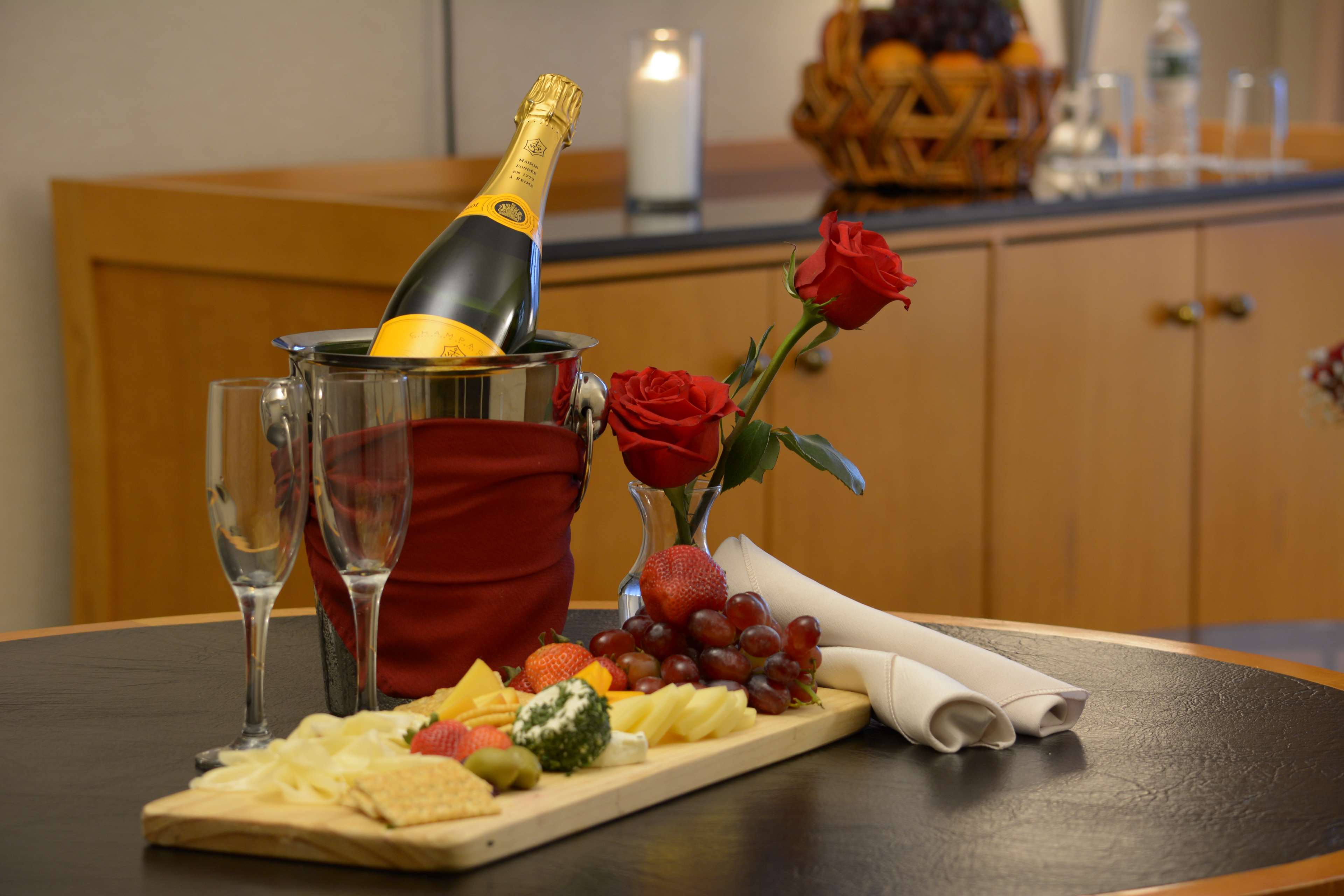 Inn at Great Neck, BW Premier Collection Photo