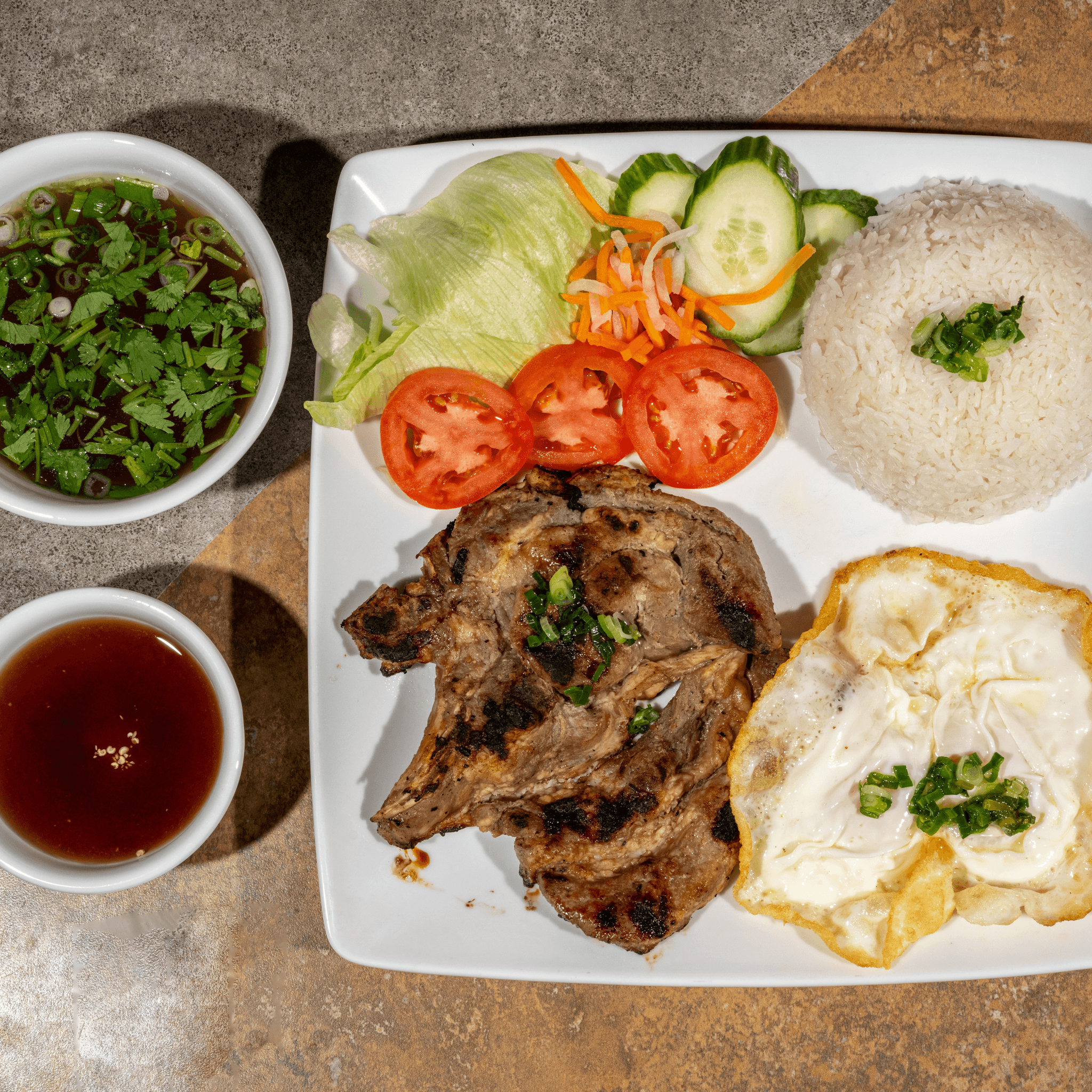 C1- Com Suon Nuong