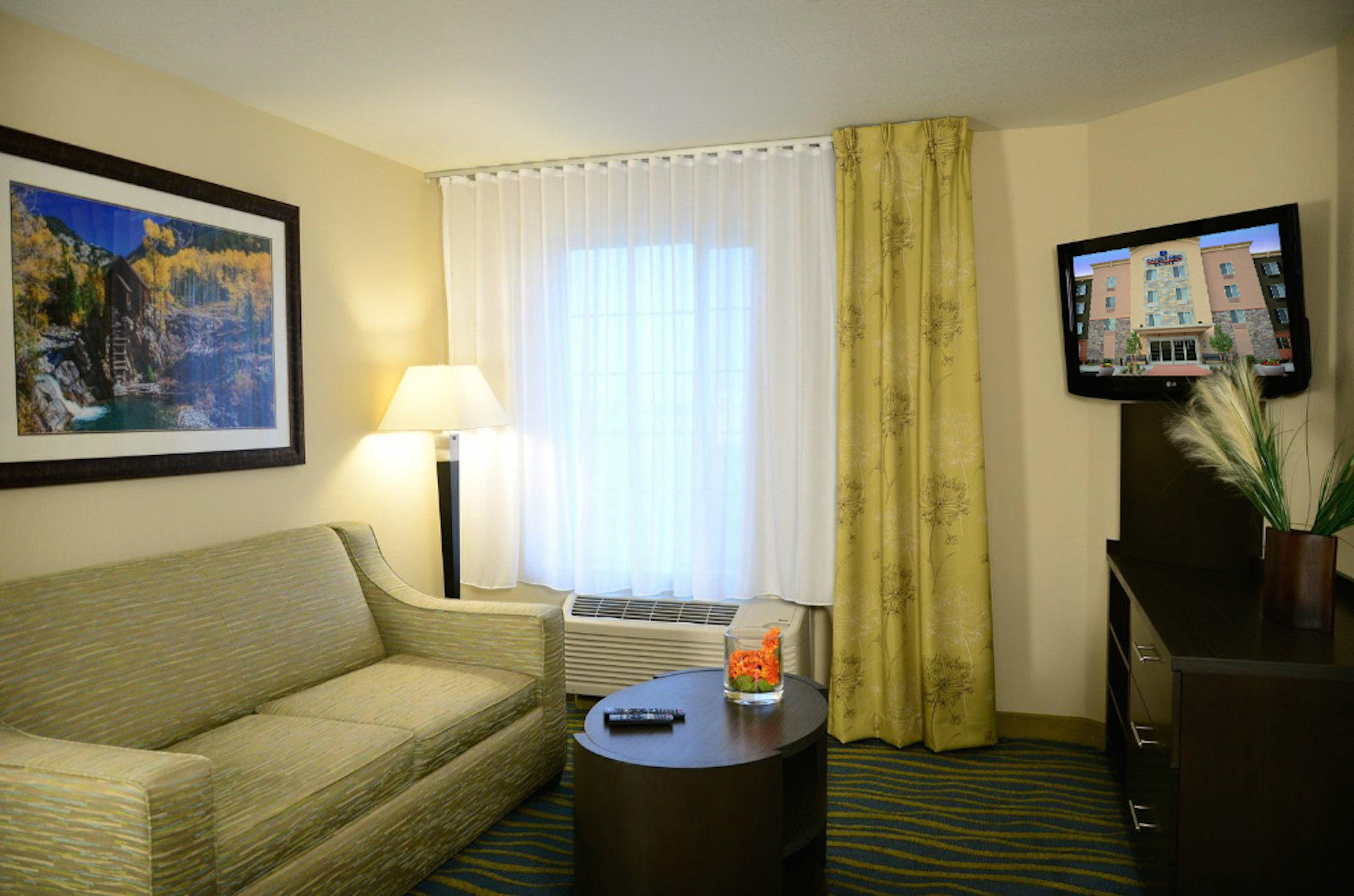 Candlewood Suites Denver Northeast - Brighton Photo