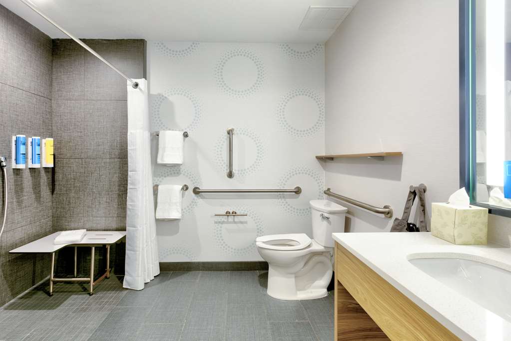 Tru by Hilton Austin NW Arboretum Image