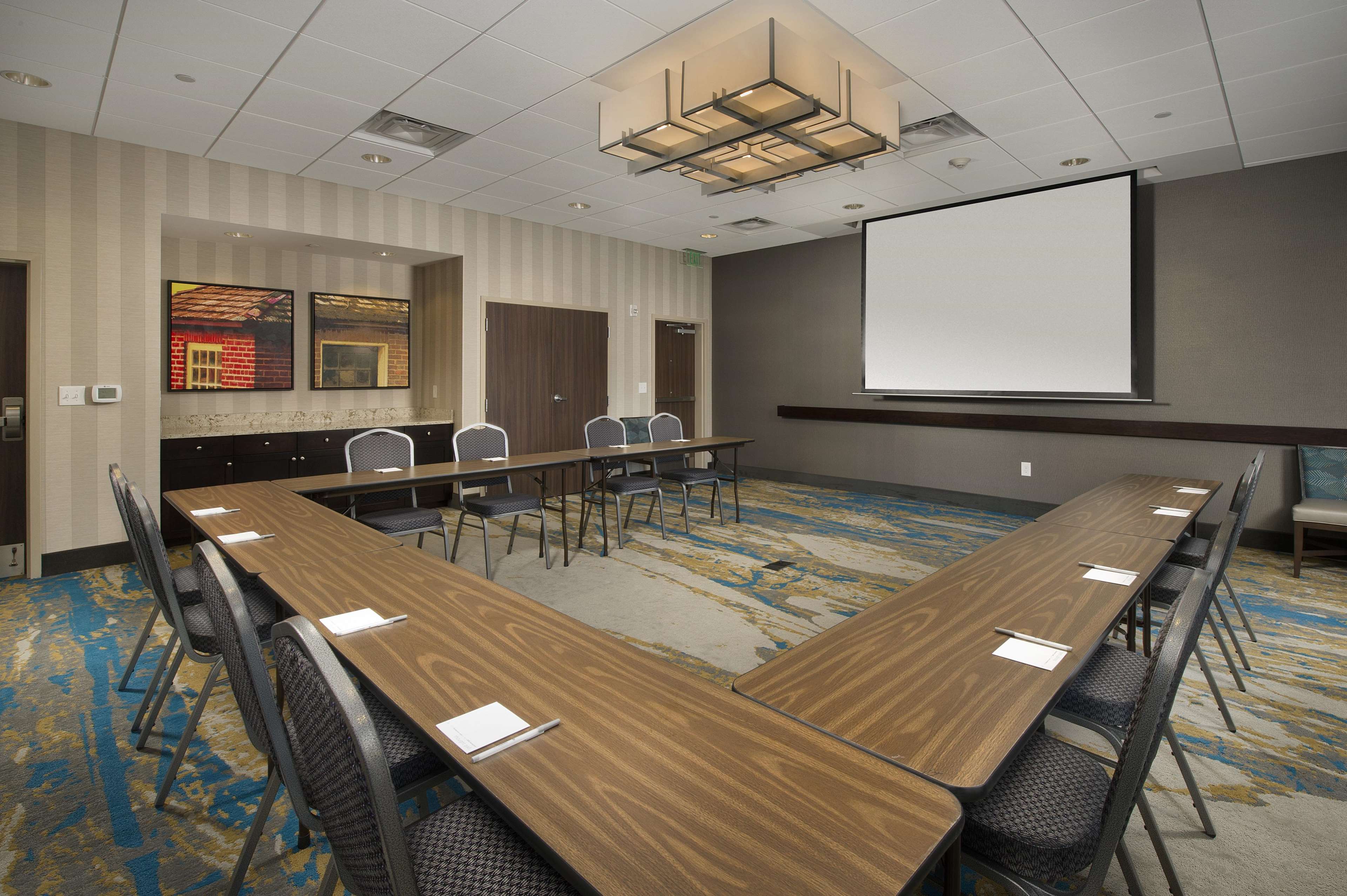 Hampton Inn & Suites Baltimore North/Timonium Photo