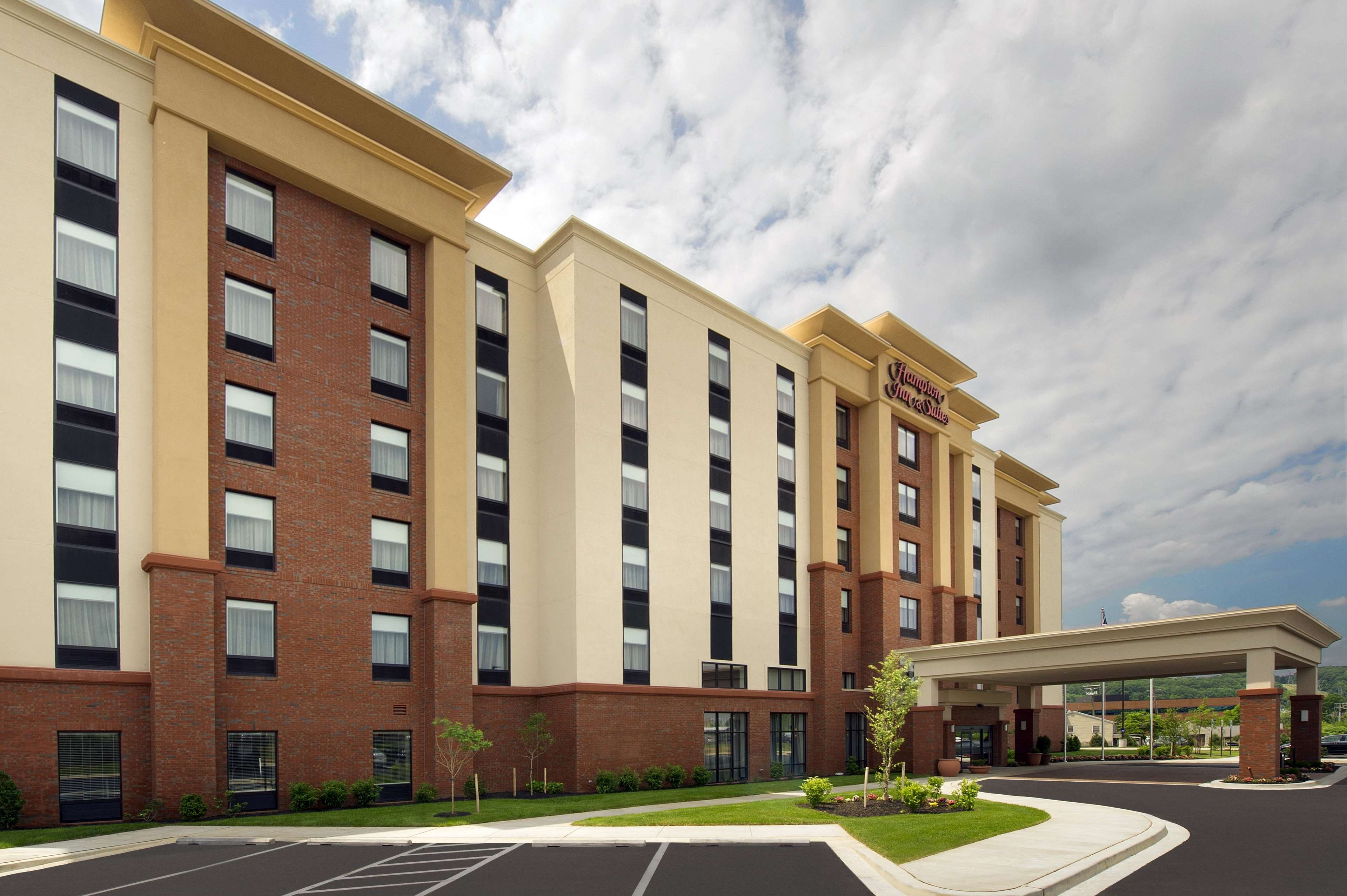 Hampton Inn & Suites Baltimore North/Timonium Photo