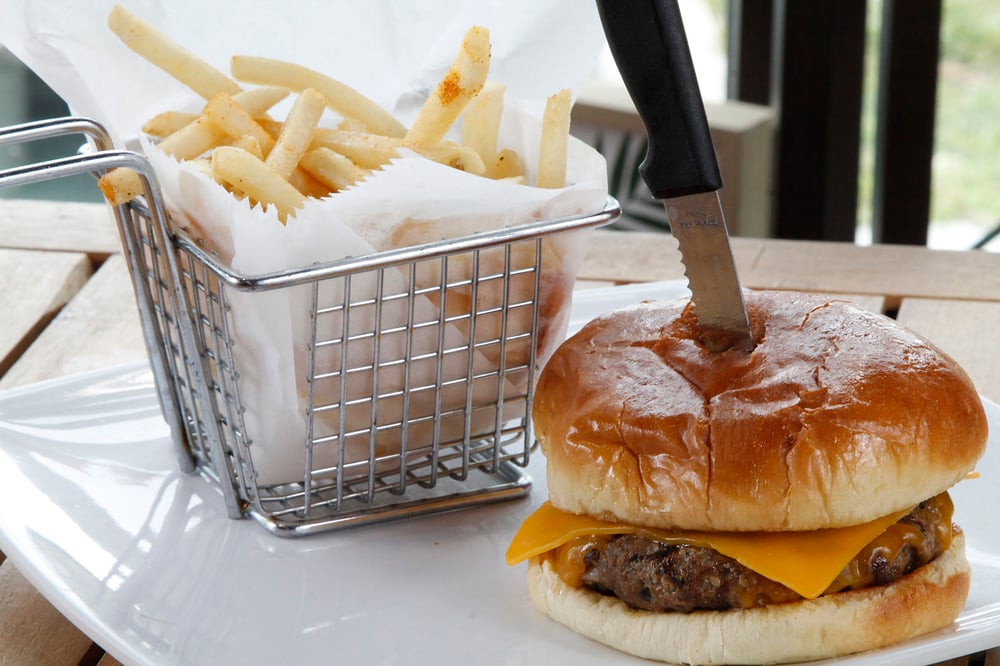 Pasadena Cheeseburger