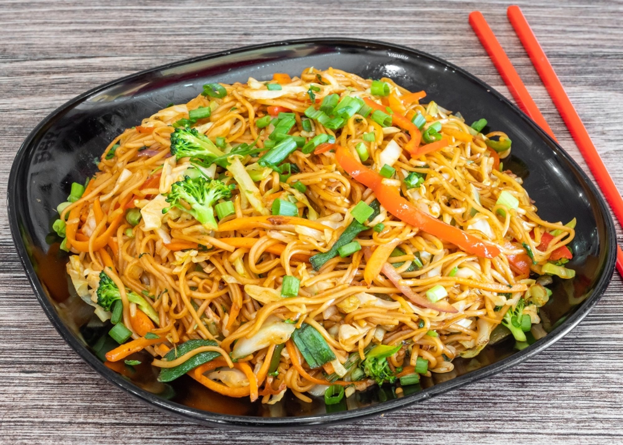 Veg Hakka Noodles