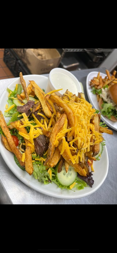 Pittsburgh salad
