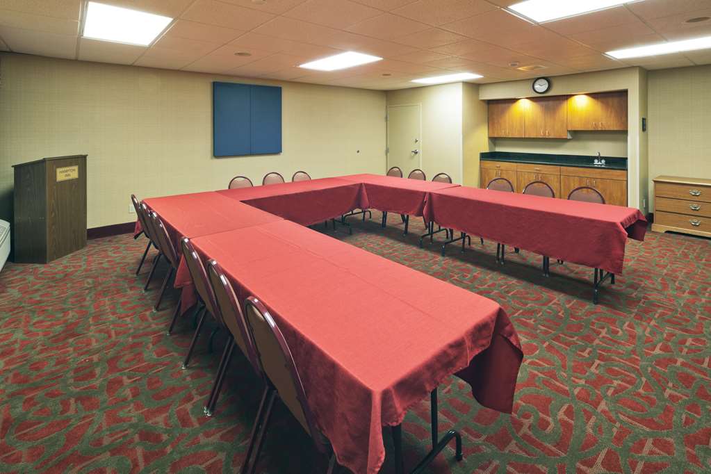 Hampton Inn Youngstown-North Image