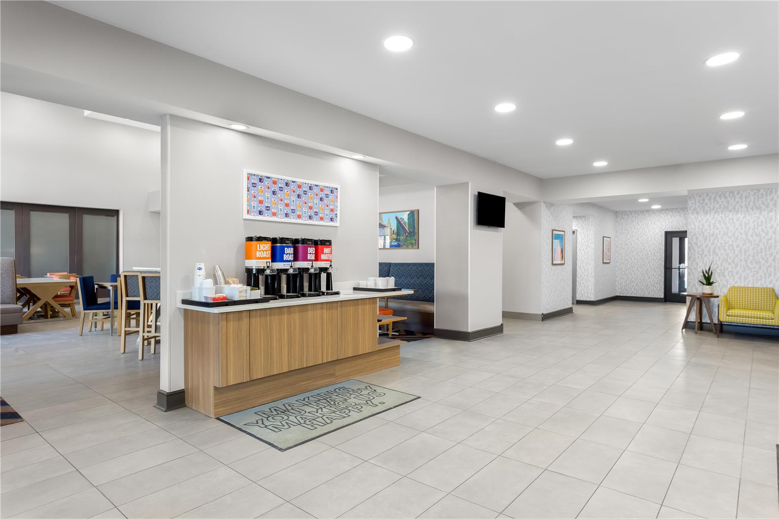 Hampton Inn & Suites Chicago Deer Park Image