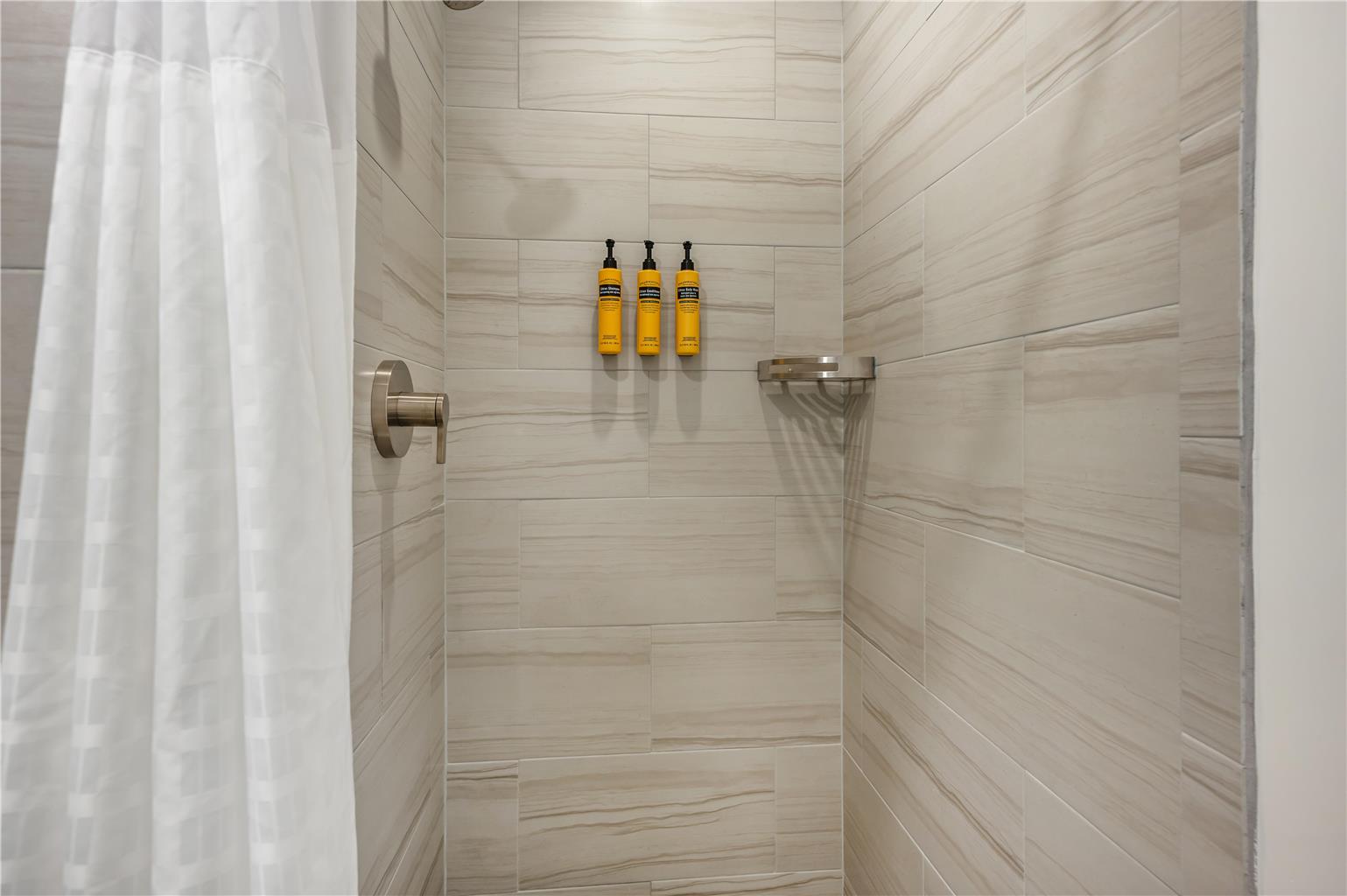 Best Western Plus Santa Barbara Image