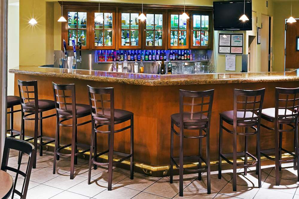 Radisson Hotel El Paso Airport Photo