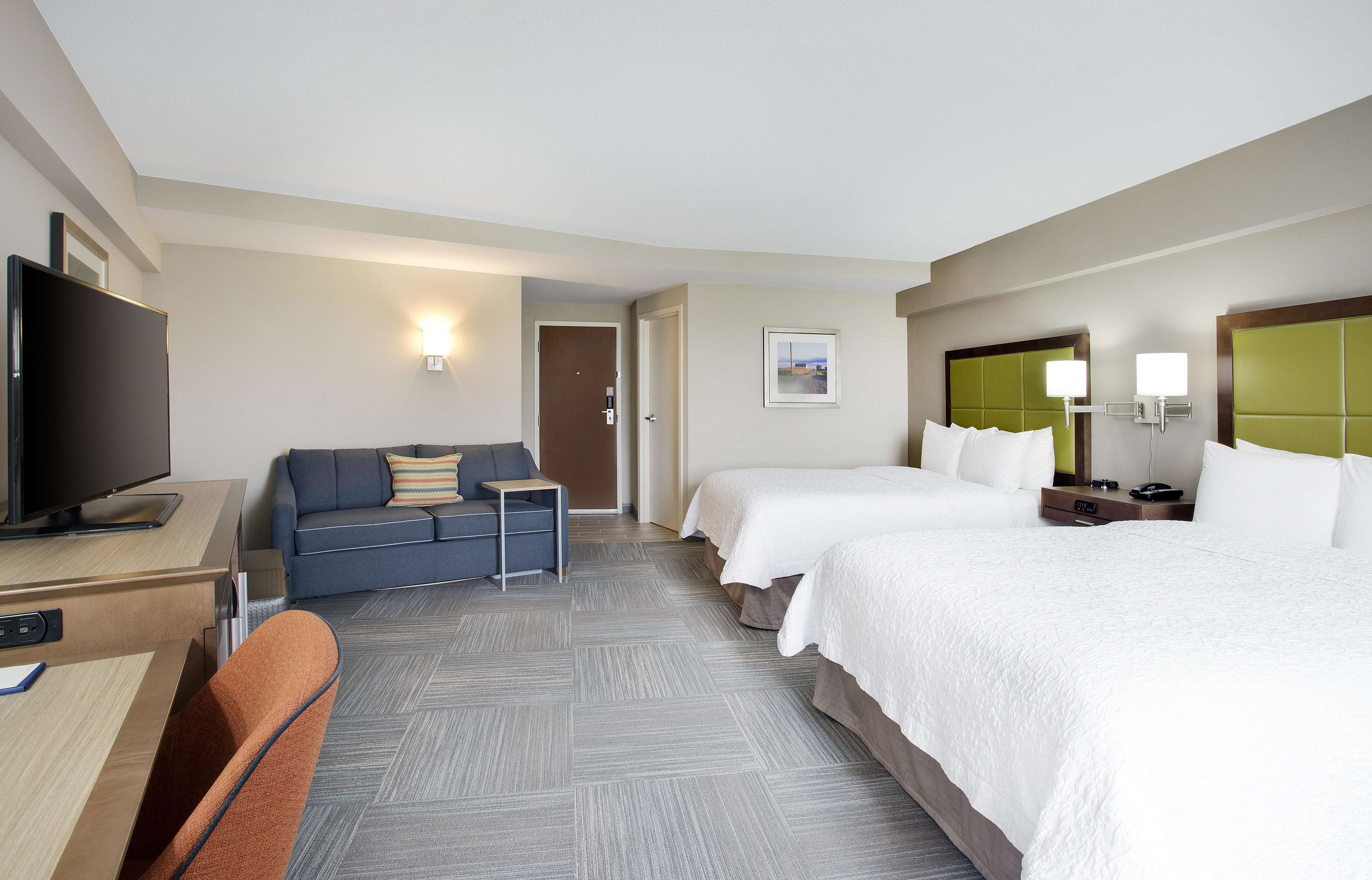 Hampton Inn Lancaster Photo