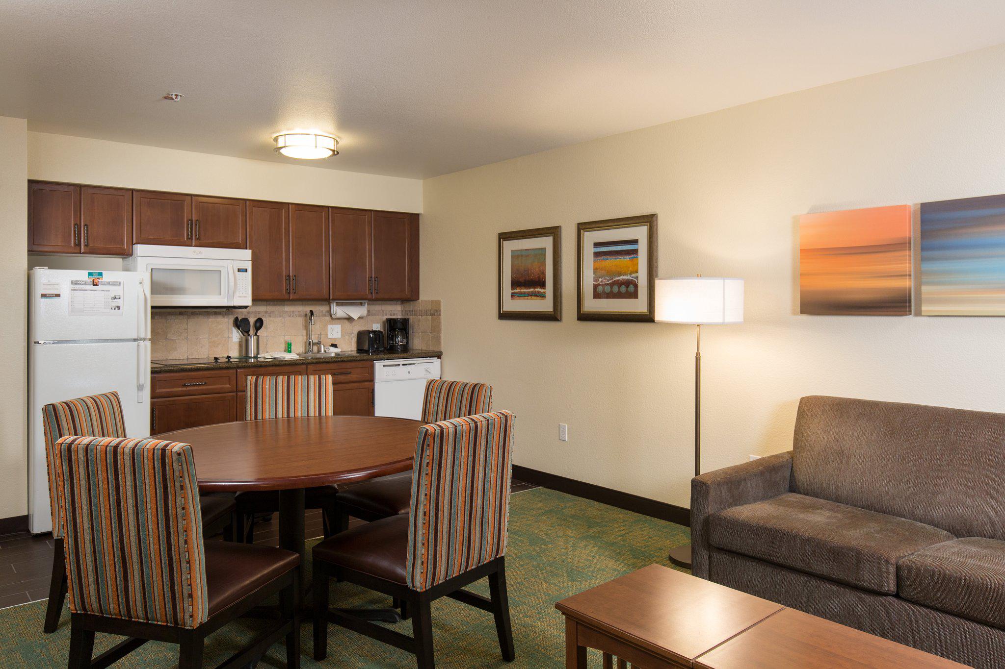 Staybridge Suites Sacramento Airport Natomas Photo