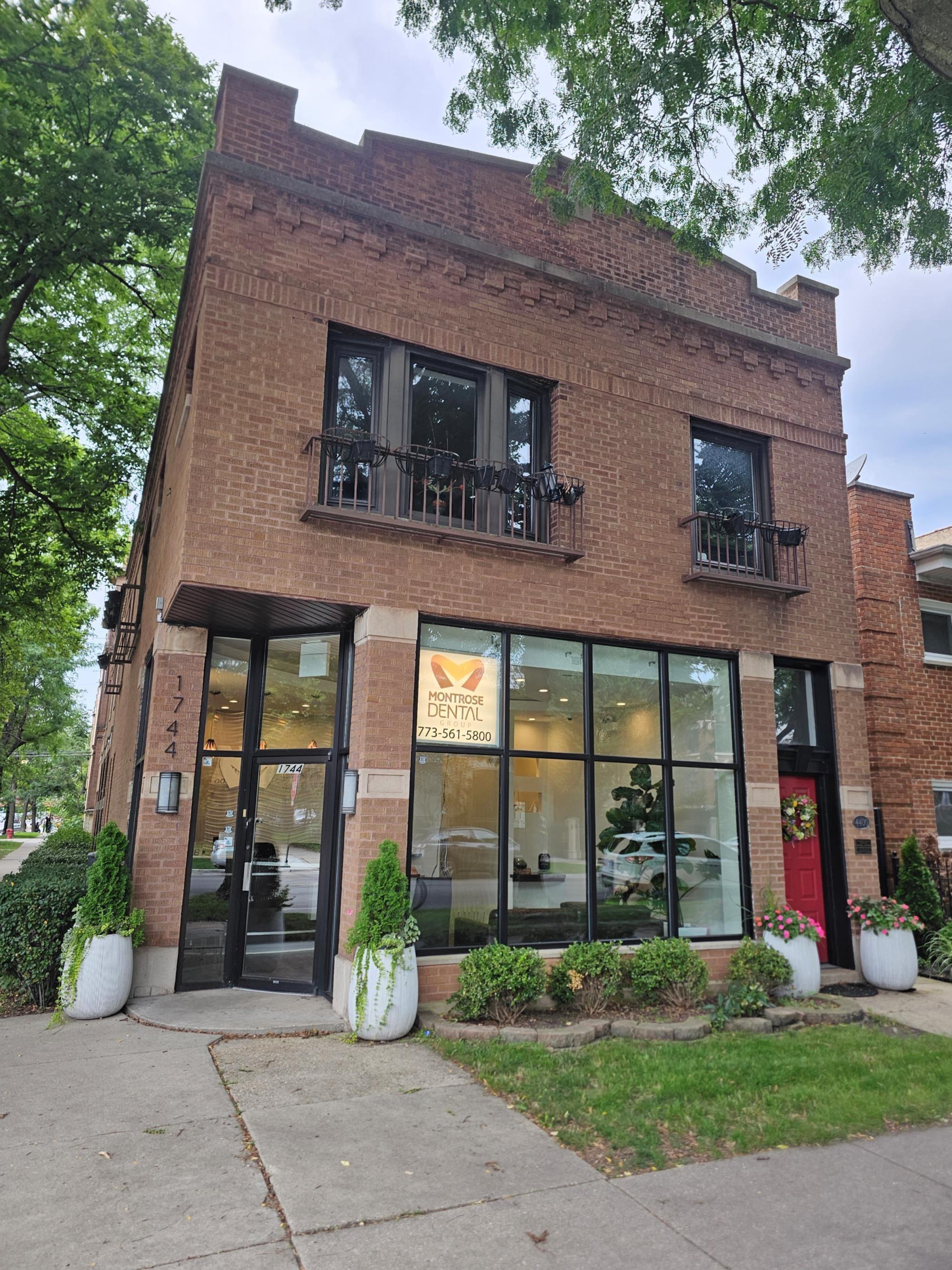 Montrose Dental Group
