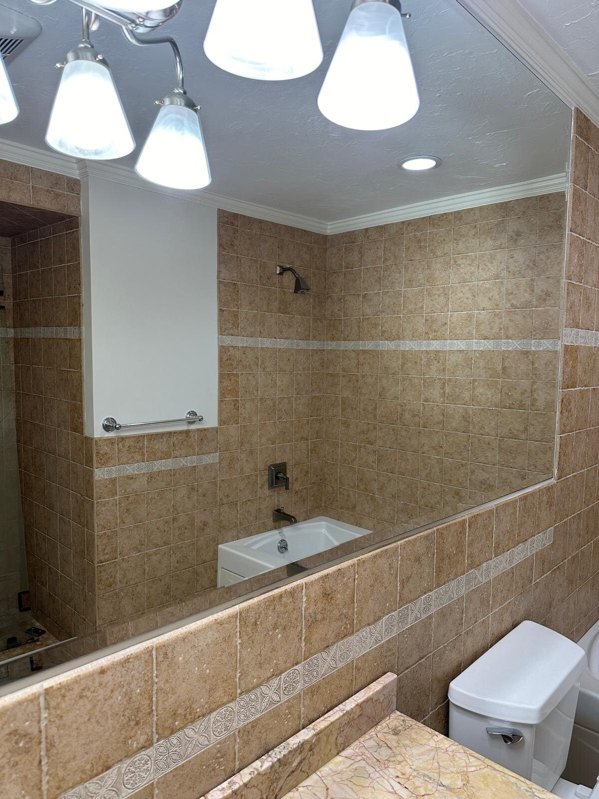 In home organizing and Cleaning Image