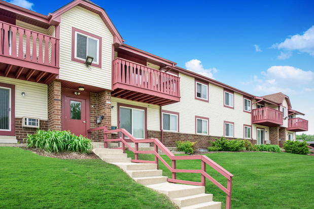Images Ridge View Apartments