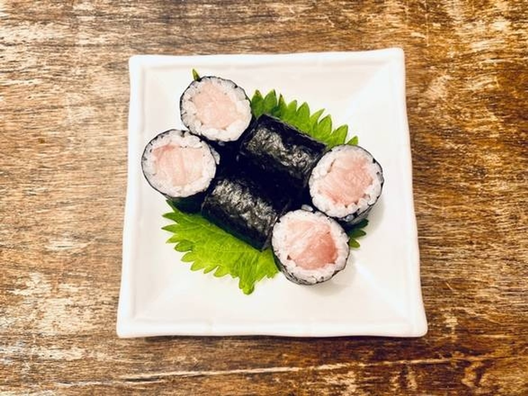 Yellowtail Hand Roll