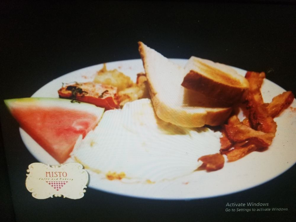 Misto Breakfast