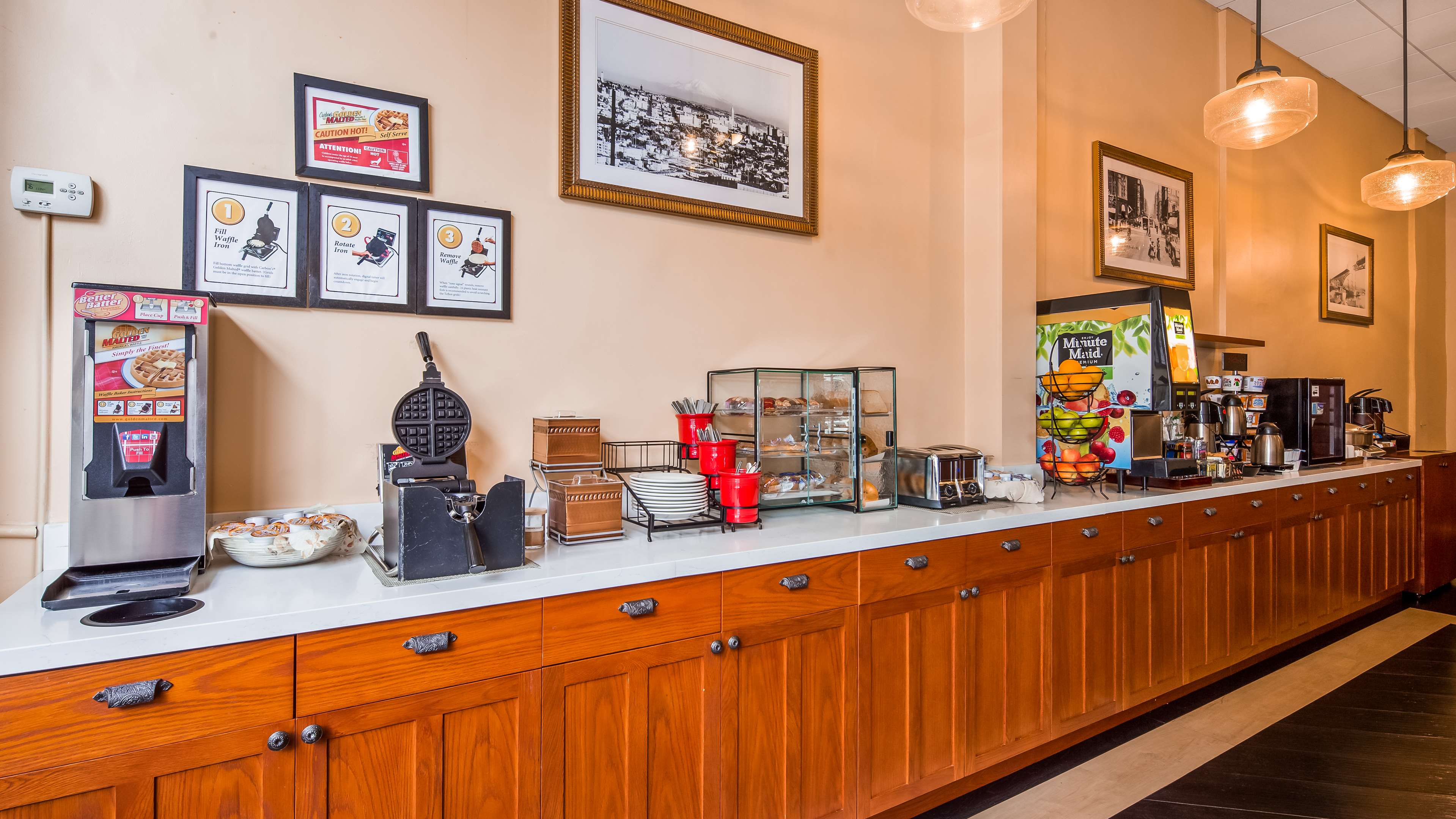 Best Western Plus Pioneer Square Hotel Downtown Photo