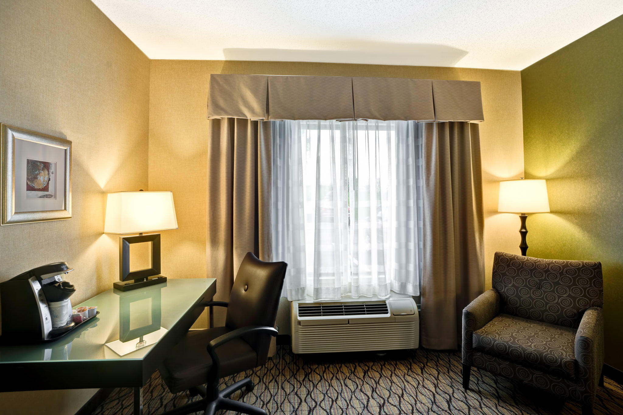 Holiday Inn Express & Suites Christiansburg Photo