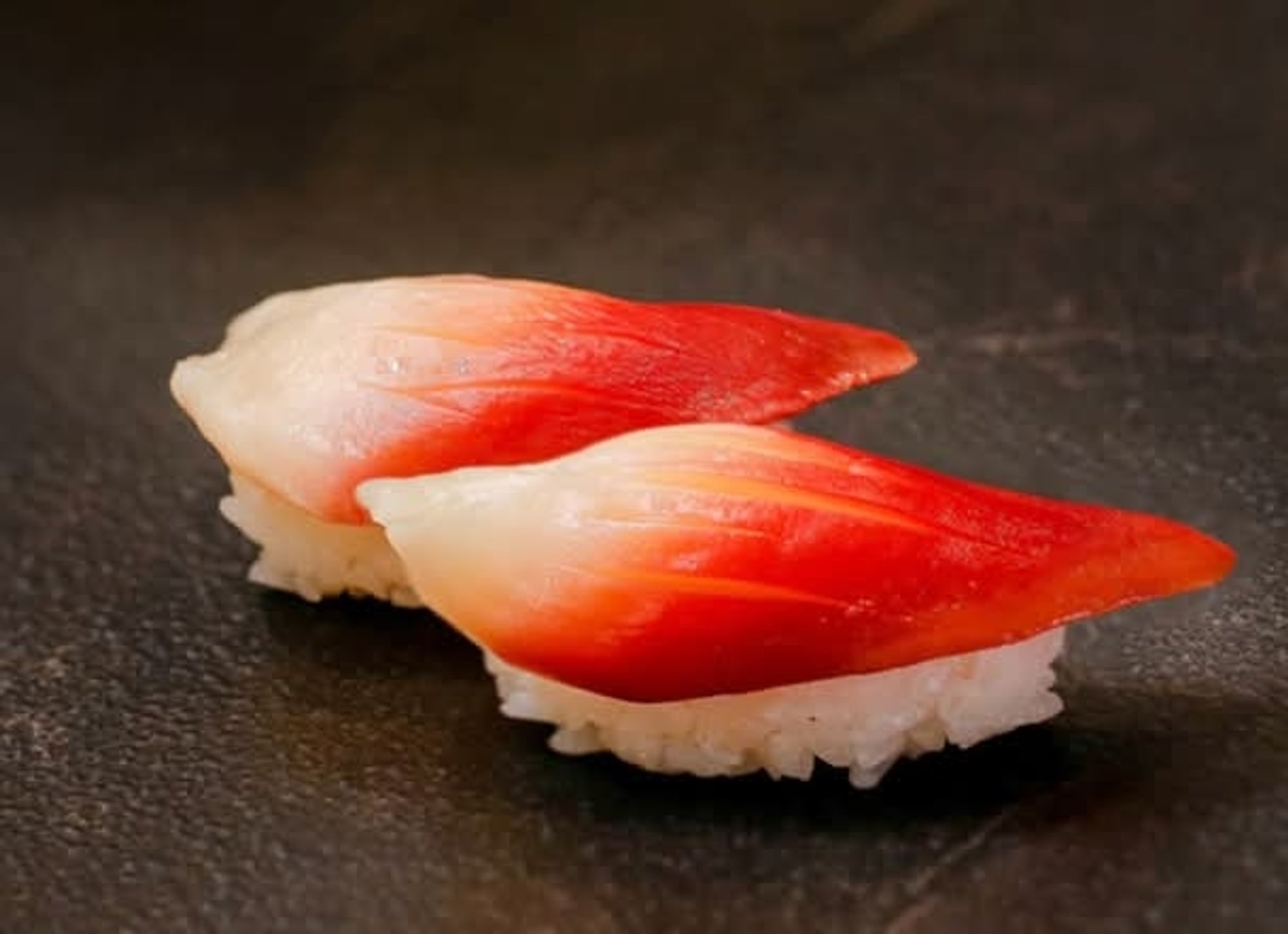 Hokkigai Sashimi (surf clam)