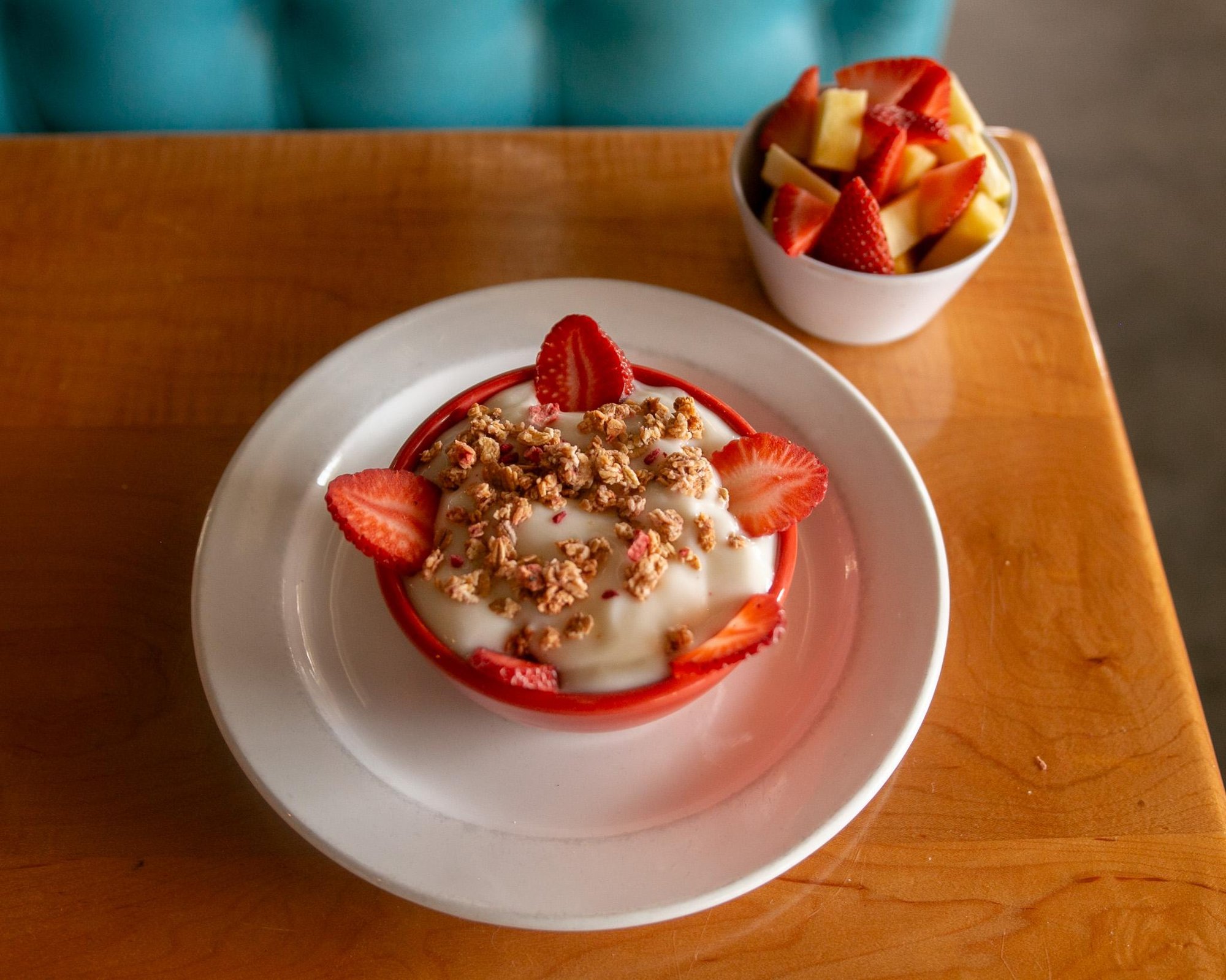 Kids Yogurt & Fruit