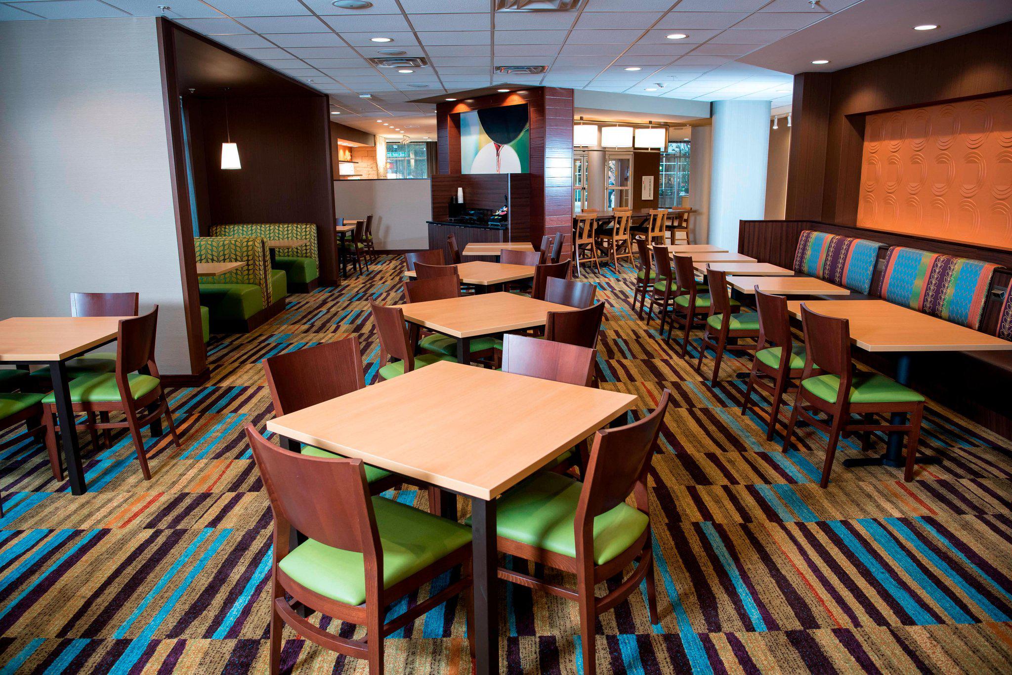 Fairfield Inn & Suites by Marriott Cincinnati Uptown/University Area Photo