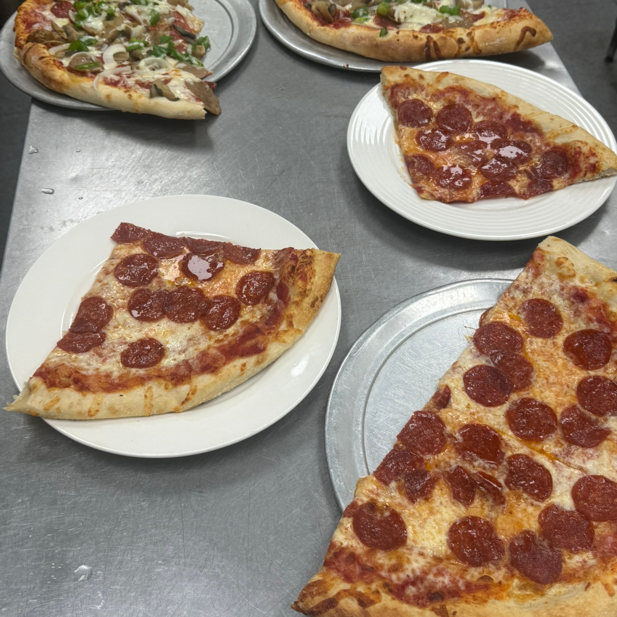Slices of House Combo & Drink Lunch
