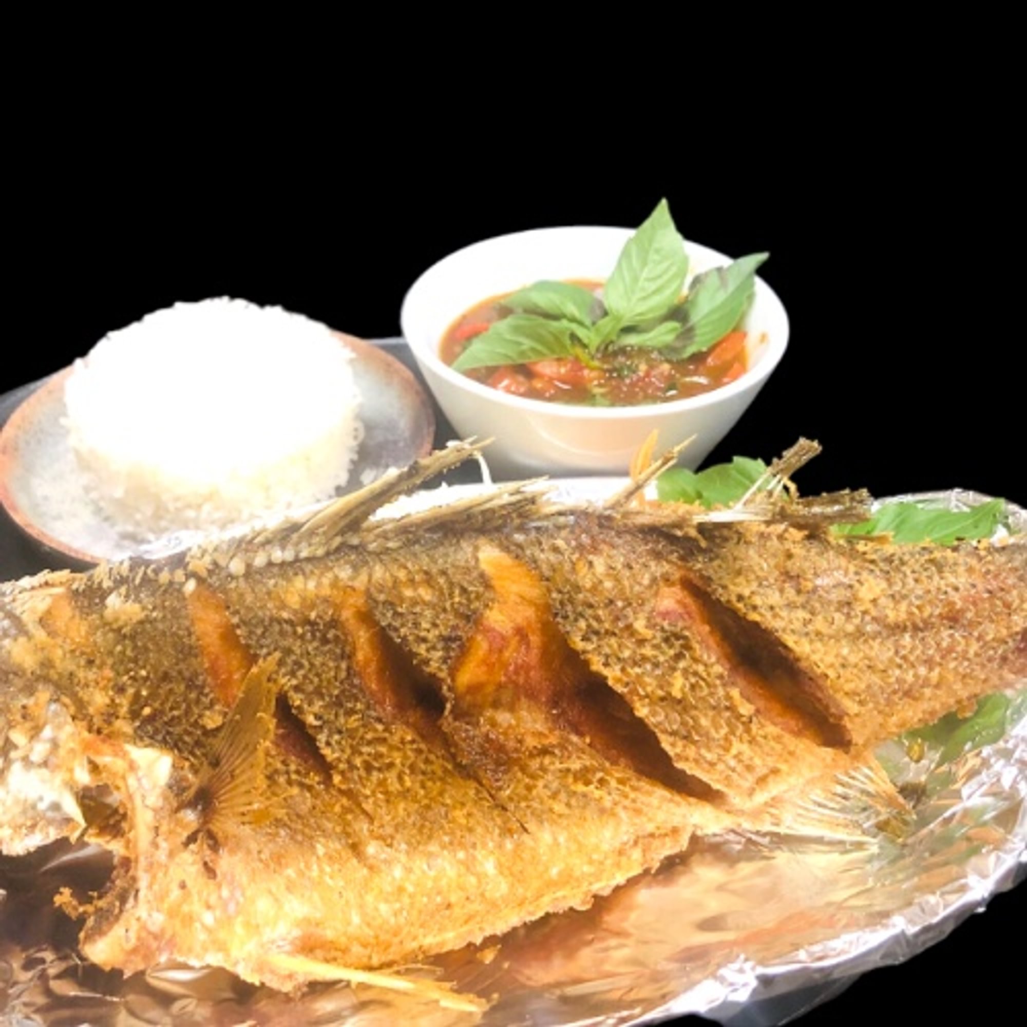 R8. Whole Fried Fish with Thai Special Sauce