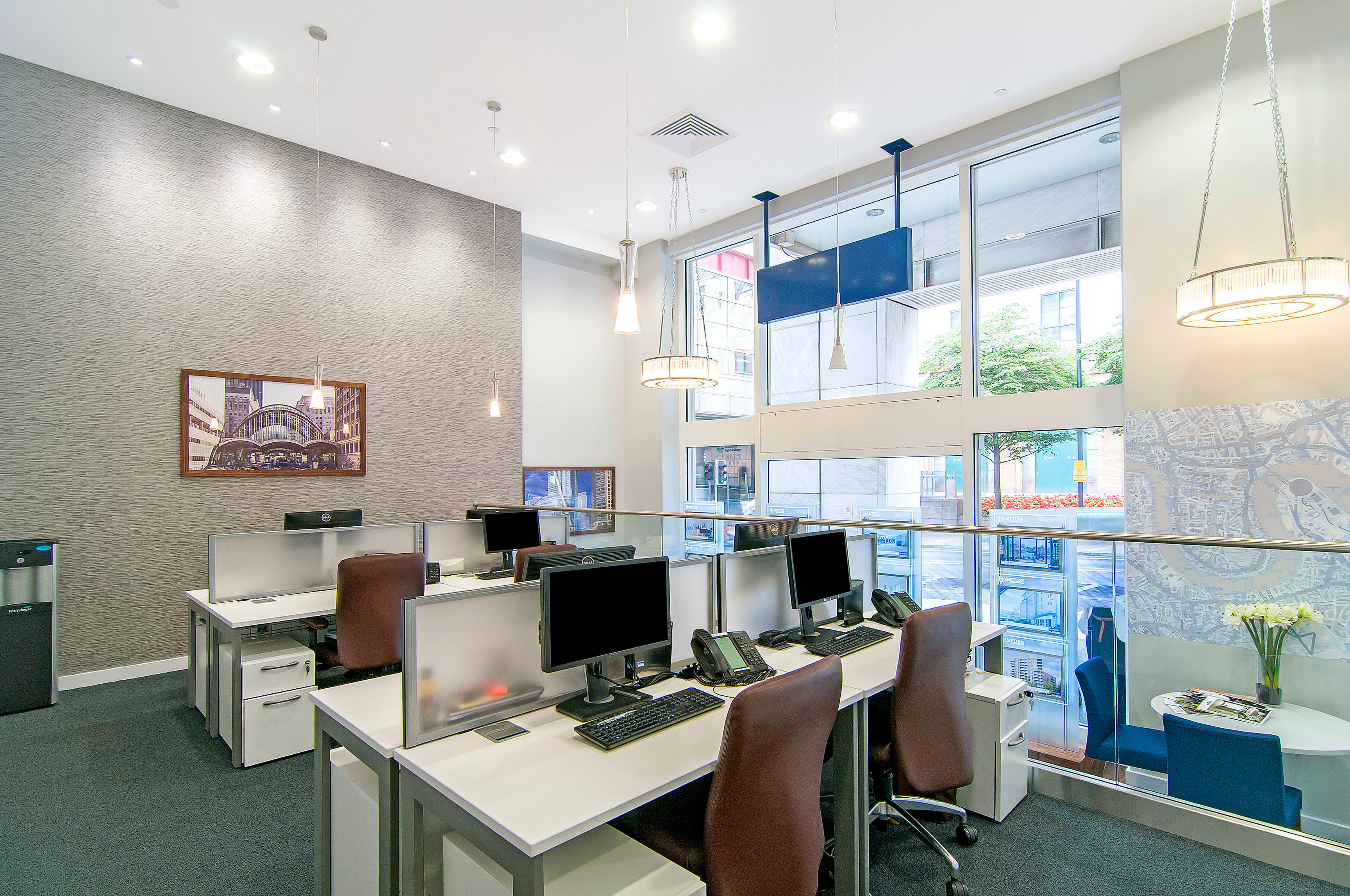 Images Hamptons International Estate Agents Canary Wharf