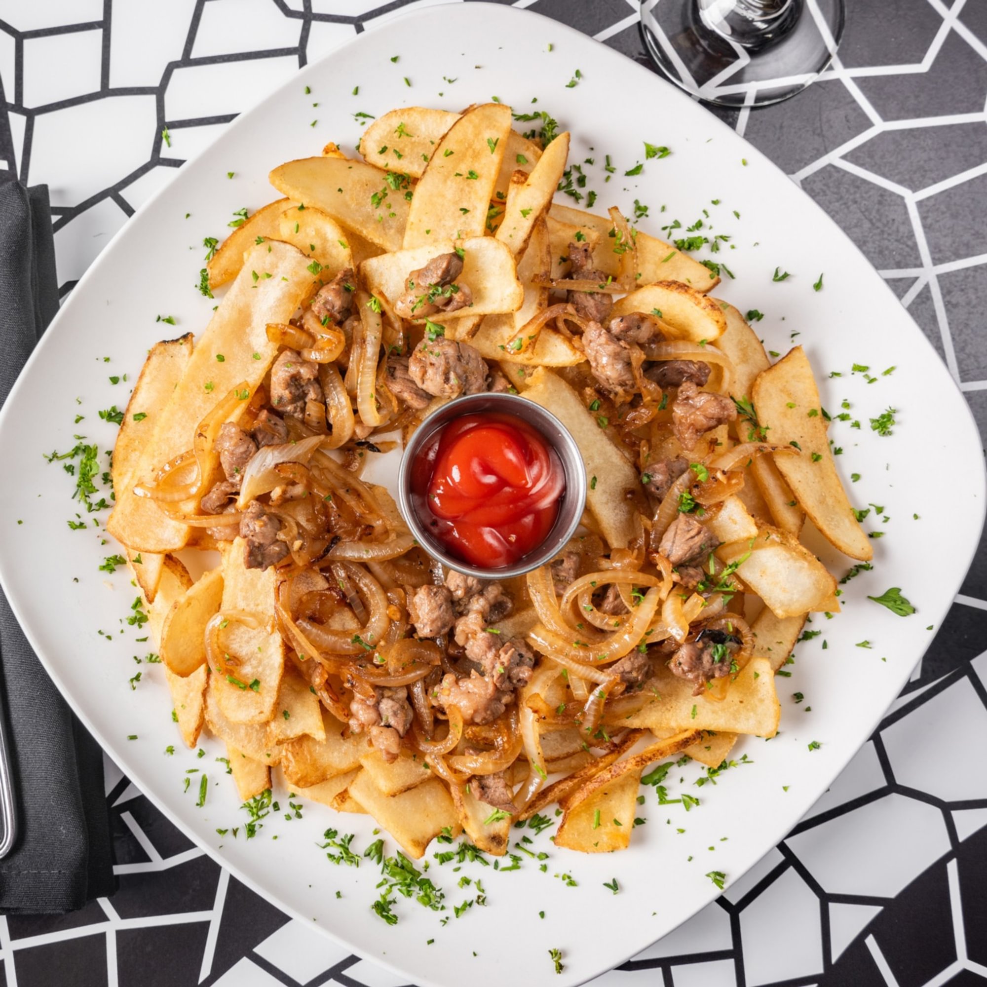 BEEF & CHIPS