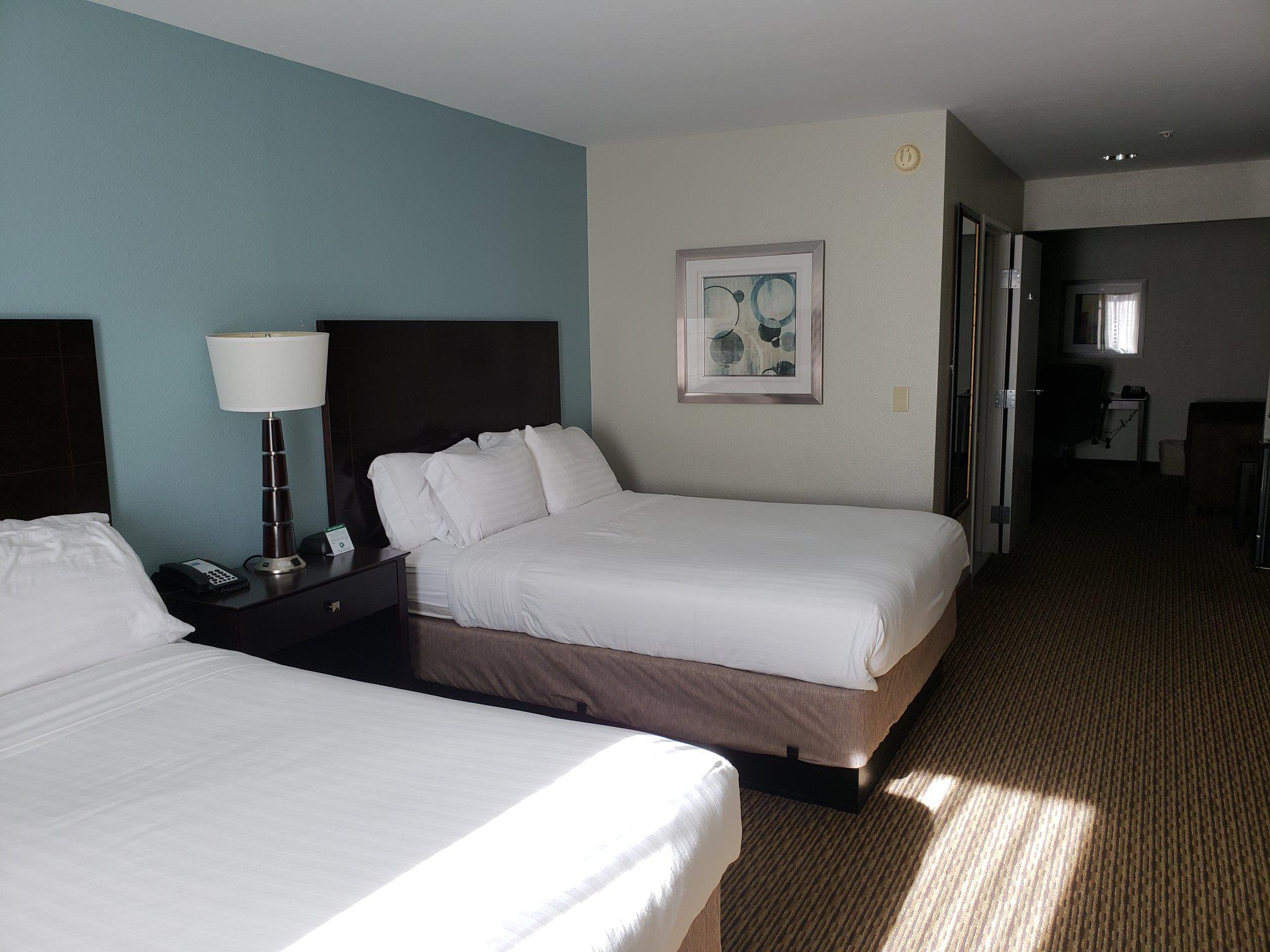 Holiday Inn Express & Suites Tucson North - Marana Photo