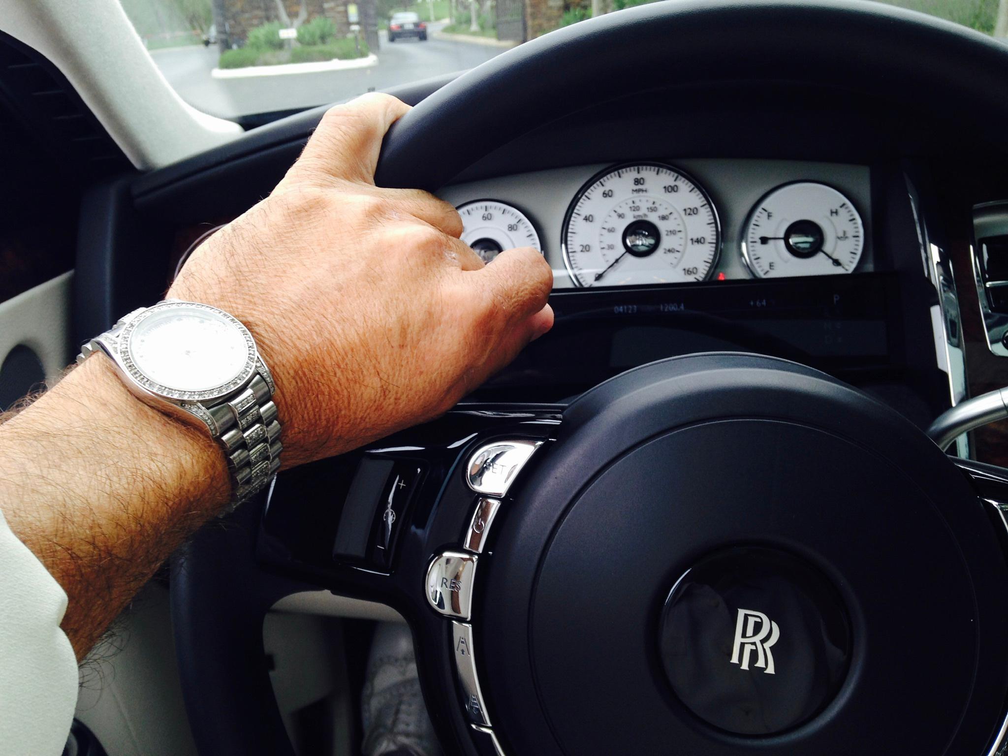 Cruise Services LLC Logo