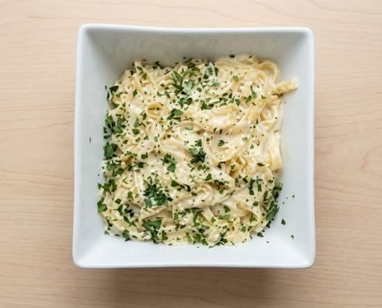 Fettuccine Alfredo